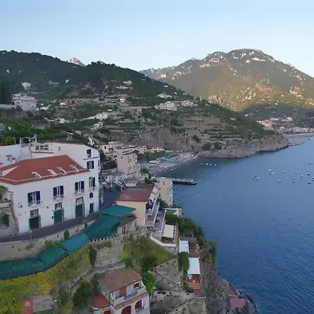 Don Guglielmo Amalfi Coast וילה רבאלו